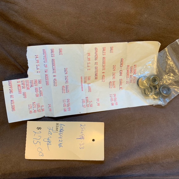 90’ Vintage Adventure Bound Leather Bomber Jacket - Picture 7 of 7